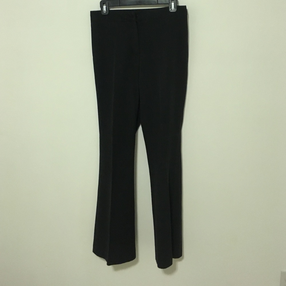 Jones New York Signature Pants size 4